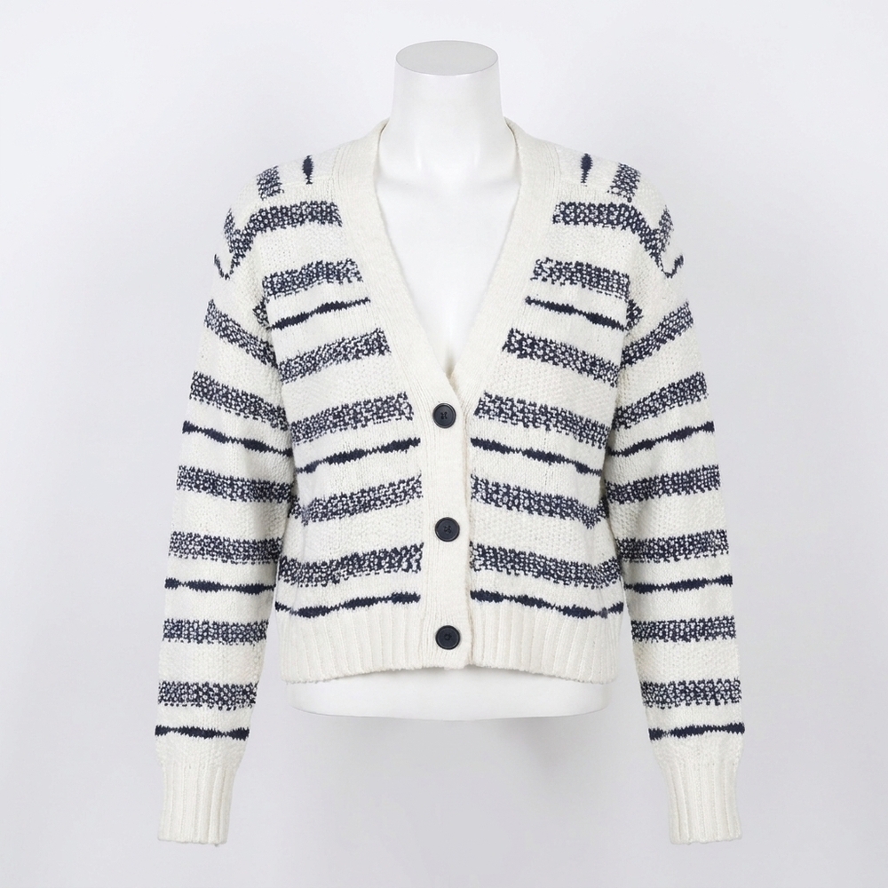 NEW AUTUMN CASHMERE cropped v neck cardigan in white/navy